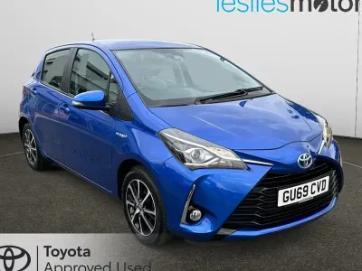 Used Toyota Yaris Hybrid 100 HP (73 kW) 2019