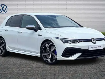 Used VW Golf VIII R 320 HP (235 kW) 2024 Pure white Hatchback