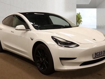 Used Tesla Model 3 Standard Range Plus 239 kW (325 HP) 2019 Sedan