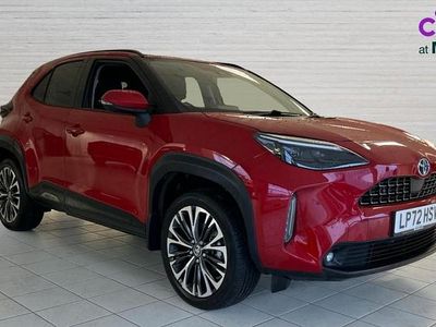 Used Toyota Yaris Hybrid 116 HP (85 kW) 2022 Red