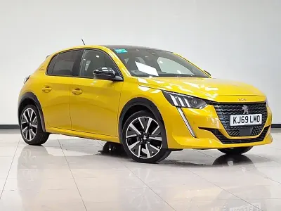 Used Peugeot 208 GT-line 100 HP (73 kW) 2020 Yellow Hatchback