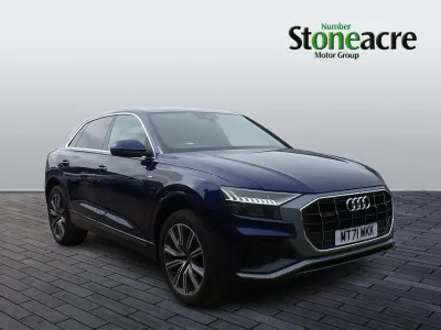 Used Audi Q8 Comfort 286 HP (210 kW) 2021 Blue SUV