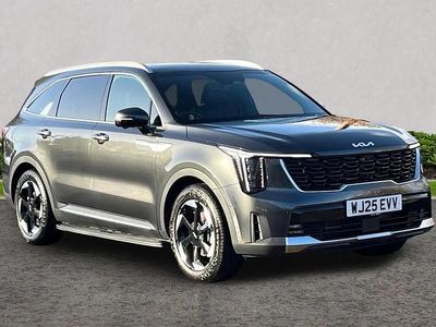 Grey Used 2025 Kia Sorento SUV | £47,571 (Expensive)
