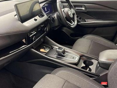 Used Nissan Qashqai N-Connecta 158 HP (116 kW) 2022 Silver SUV