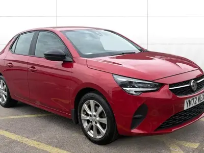 Usado Vauxhall Corsa Design Edition 75 HP (55 kW) 2023 Vermelho Citadino