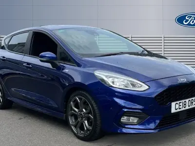 Begagnad Ford Fiesta ST-Line 101 HK (74 kW) 2018 Blå Halvkombi