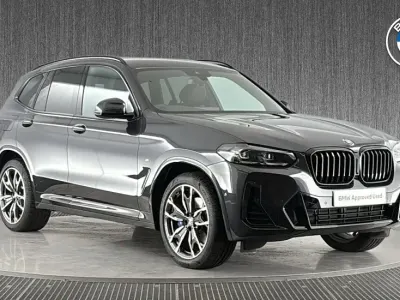 Begagnad BMW X3 M Sport 187 HK (137 kW) 2024 Grå SUV