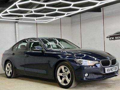 Used BMW 320 Comfort Edition 184 HP (135 kW) 2015 Blue Sedan