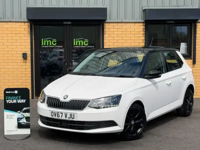 Used Skoda Fabia Colour Edition 95 HP (69 kW) 2018 White Hatchback
