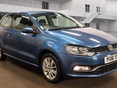 Blue Used 2016 VW Polo SE Hatchback | £8,995 (Fair price)