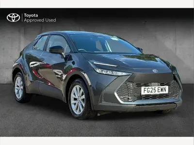 Used Toyota C-HR 140 HP (102 kW) 2025 Grey SUV