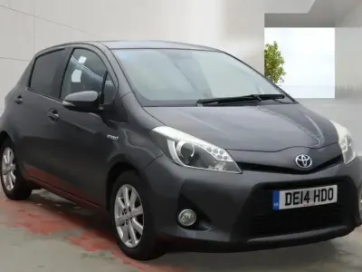 Used Toyota Yaris Plus 101 HP (74 kW) 2014 Grey Hatchback