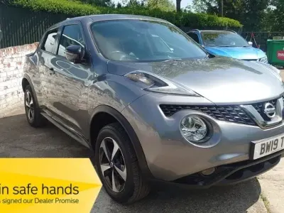 Usado Nissan Juke 112 HP (82 kW) 2019 Cinzento SUV