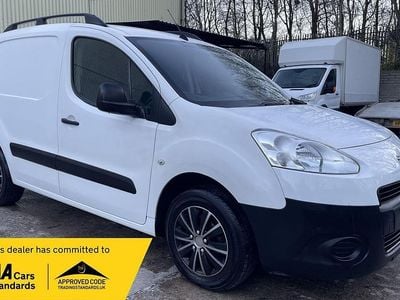 White Used 2015 Peugeot Partner MPV | £3,295 (Fair price)