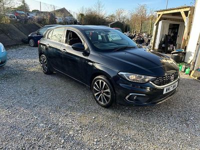 Used Fiat Tipo Lounge 120 HP (88 kW) 2017 Black Hatchback