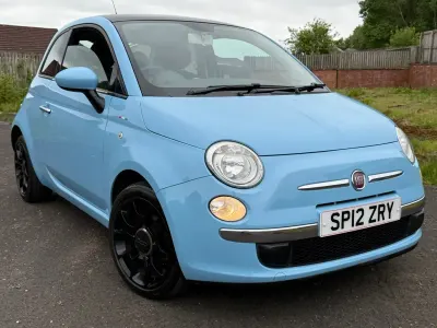 Usado Fiat 500 Lounge 69 HP (50 kW) 2012 Azul Citadino