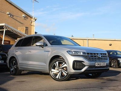 Silver Used 2018 VW Touareg R-line SUV | £25,885 (Fair price)