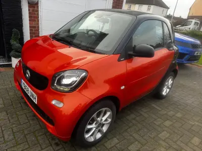 Begagnad Smart ForTwo Coupé Passion 71 HK (52 kW) 2018 Svart Sportkupé
