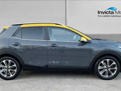Used Kia Stonic 99 HP (72 kW) 2023 Grey SUV