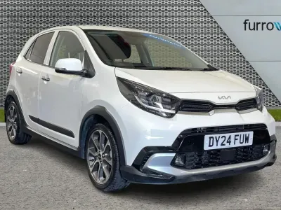 Used Kia Picanto X-Line 65 HP (47 kW) 2024 White Hatchback