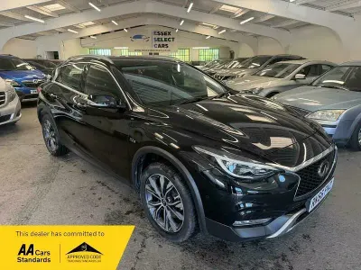 Used Infiniti QX30 Premium 170 HP (125 kW) 2016 Black MPV