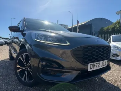Second-hand Ford Kuga ST-Line X 225 CP (165 kW) 2022 Gri SUV