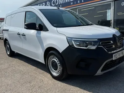Used Renault Kangoo 89 kW (122 HP) 2024 White MPV