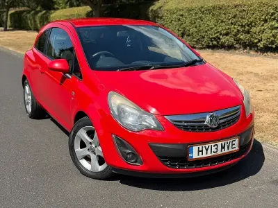 Used Vauxhall Corsa 83 HP (61 kW) 2013 Red Hatchback