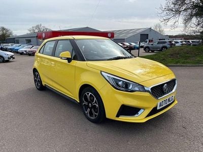 Used MG MG3 Exclusive 106 HP (77 kW) 2020 Yellow Hatchback