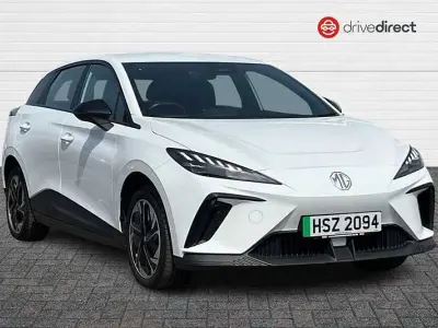 Used MG MG4 EV SE 150 kW (204 HP) 2023 White Hatchback