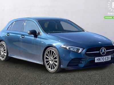 Używany Mercedes A200 Exclusive 163 KM (119 kW) 2020 Niebieski Hatchback