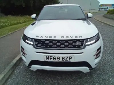 Used Land Rover Range Rover evoque Black Edition 180 HP (132 kW) 2019 White SUV