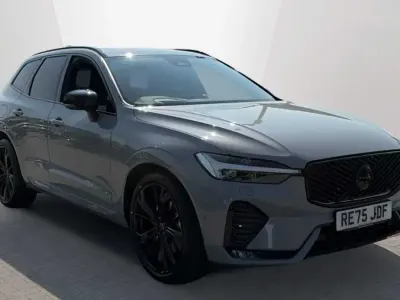 Used Volvo XC60 Ultra 250 HP (183 kW) 2025 Grey SUV