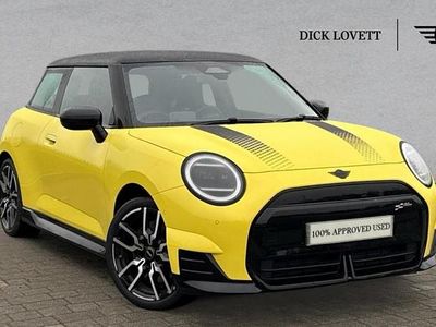 Used Mini Cooper SE Hatch 158 kW (215 HP) 2025 Yellow Hatchback