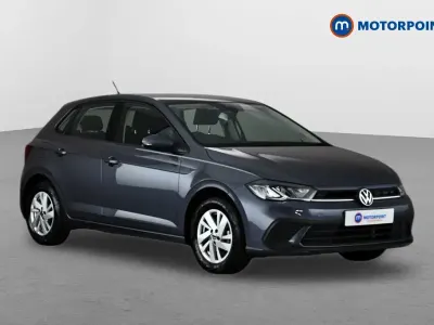 Begagnad VW Polo Life 2022 Grå Halvkombi