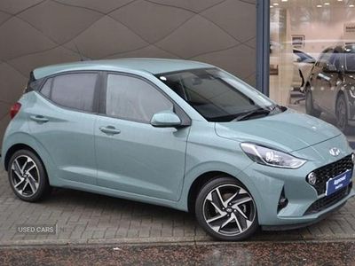 Green Used 2022 Hyundai i10 Premium Hatchback | £13,995 (A bit pricey)