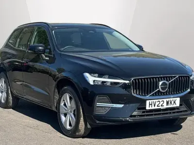 Usado Volvo XC60 Momentum 250 HP (183 kW) 2021 SUV