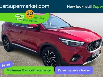 Usado MG ZS Exclusive 111 HP (81 kW) 2022 Vermelho Sedan