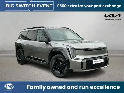 Usado Kia EV9 GT-Line S 281 kW (383 HP) 2025 Cinzento SUV