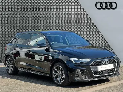 Usado Audi A1 S-Line 95 CV (69 kW) 2025 Negro SUV