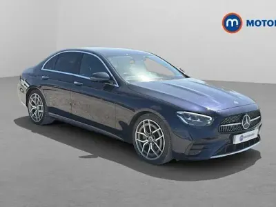 Used Mercedes E200 AMG Line Premium 200 HP (147 kW) 2023 Blue Sedan