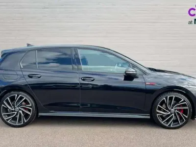 Used VW Golf VIII GTI 245 HP (180 kW) 2022 Deep black pearl Hatchback