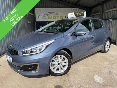 Used Kia Ceed 134 HP (98 kW) 2015 Blue Hatchback