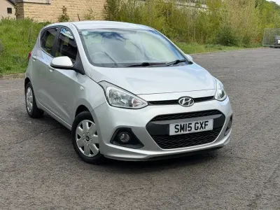 Używany Hyundai i10 SE 87 KM (63 kW) 2015 Srebrny Hatchback