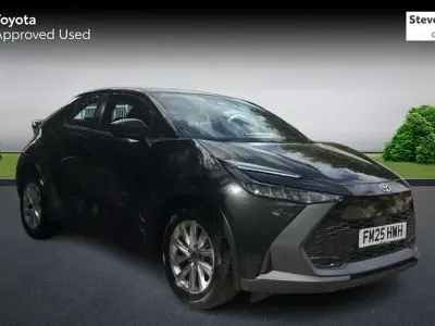 Used Toyota C-HR 140 HP (102 kW) 2025 Black SUV