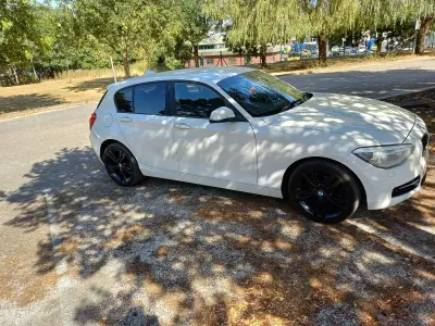 Used BMW 118 Sport Line 2014 White Hatchback