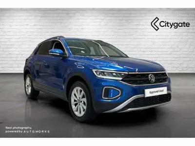 Used VW T-Roc 150 HP (110 kW) 2024 SUV