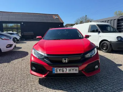 Używany Honda Civic SR 2017 Czerwony Hatchback
