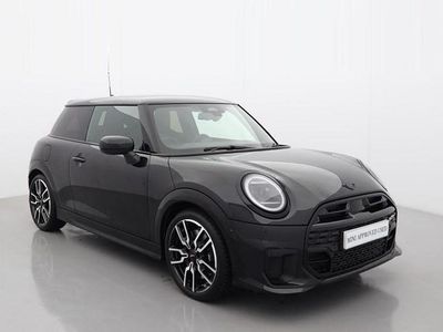 Używany Mini Cooper Sport 204 KM (150 kW) 2024 Hatchback