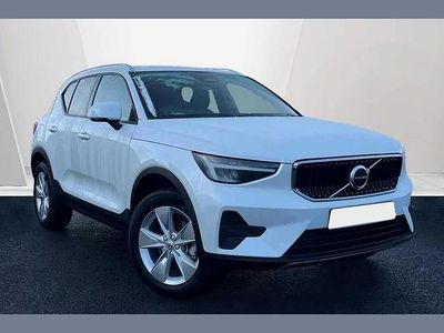Used Volvo XC40 Core 161 HP (118 kW) 2025 White SUV